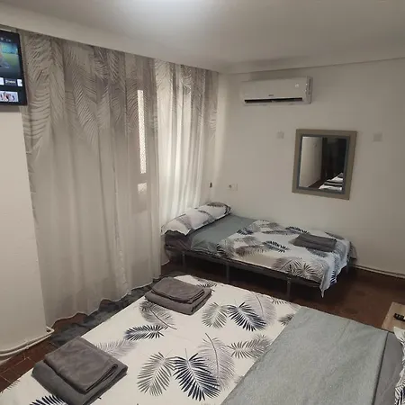 Big Penthouse For 10 Per Appartamento